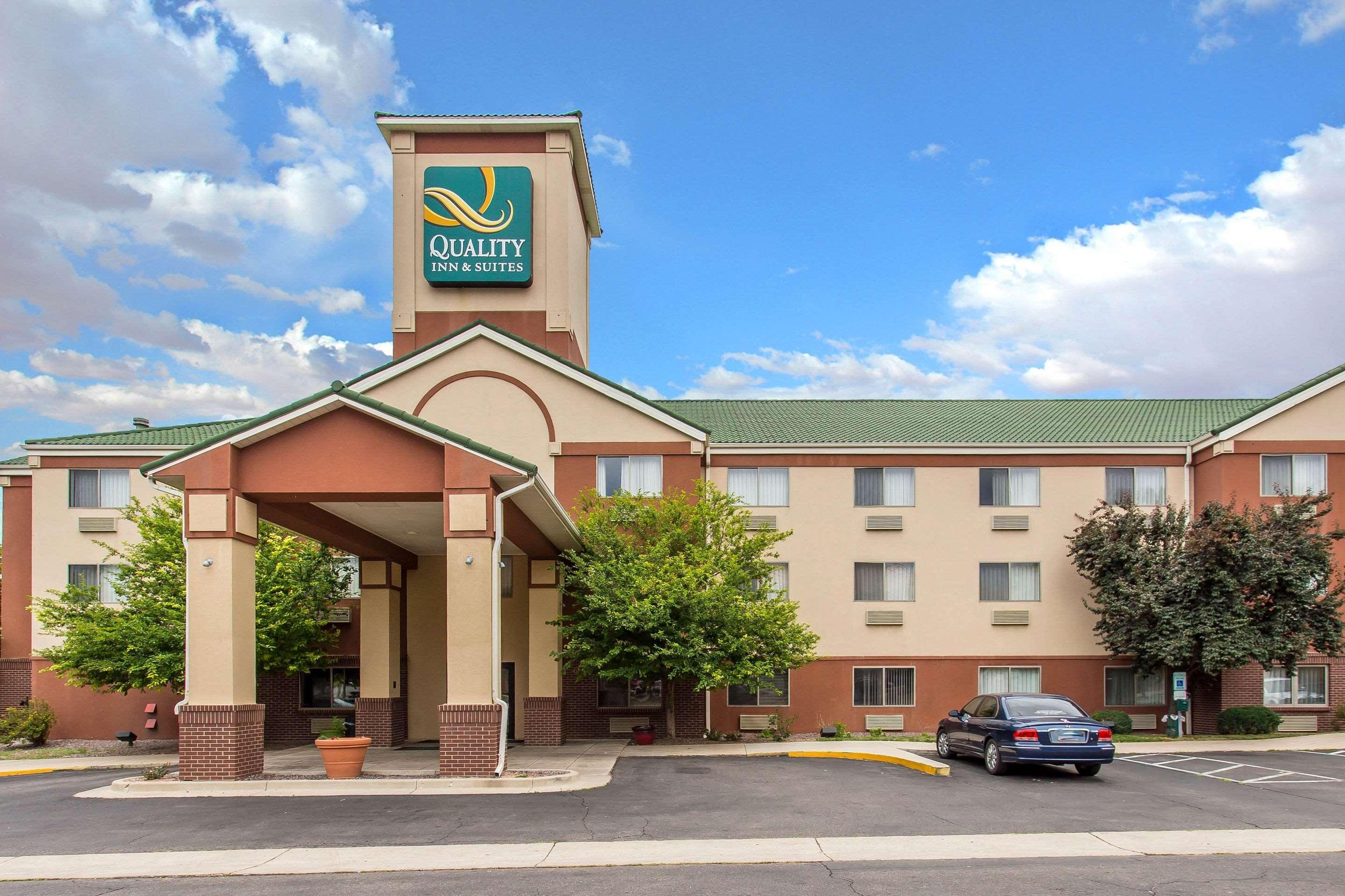 Quality Inn & Suites Lakewood - Denver Southwest Extérieur photo